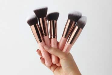 Luxie Kabuki Beauty Brush Set